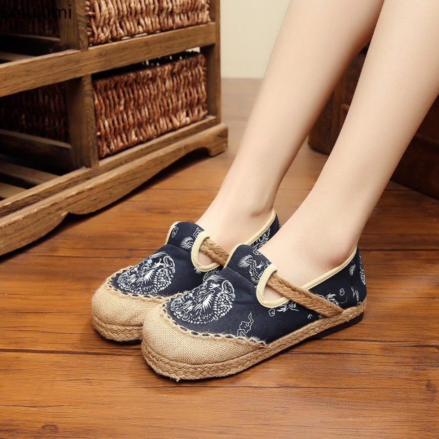 รองเท้าผ้าใบผู้หญิงแบบสวม รุ่น - Sewing Cloth บทวิจารณ์และราคา